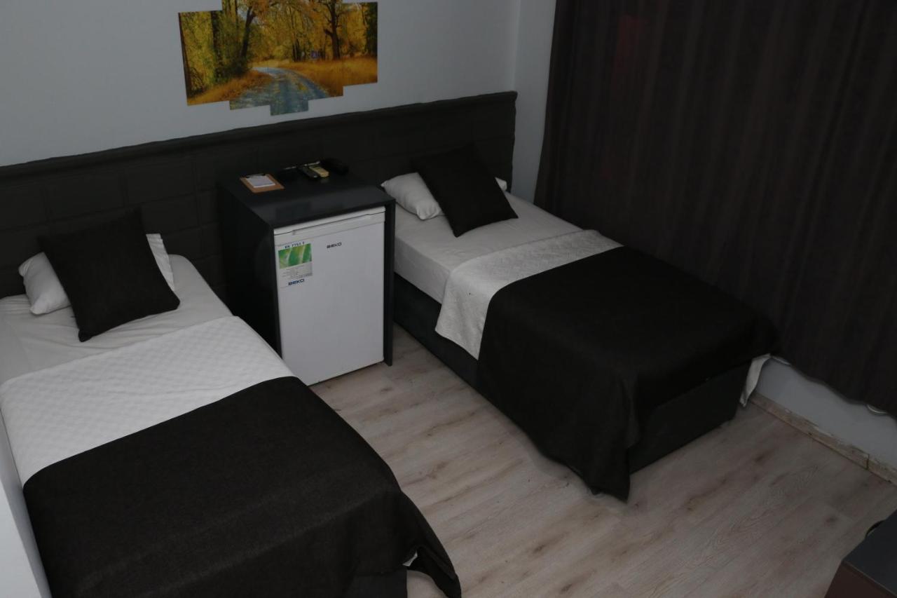 Asus Palmiye Otel Adana Exteriör bild